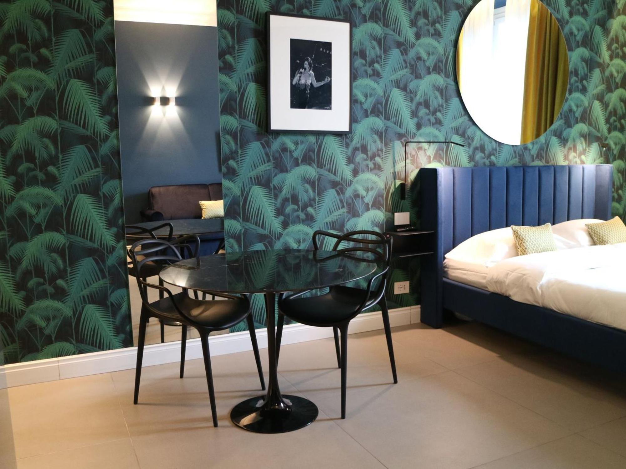 Seven Suites Apartments - Via Matteotti 178 San Remo Buitenkant foto