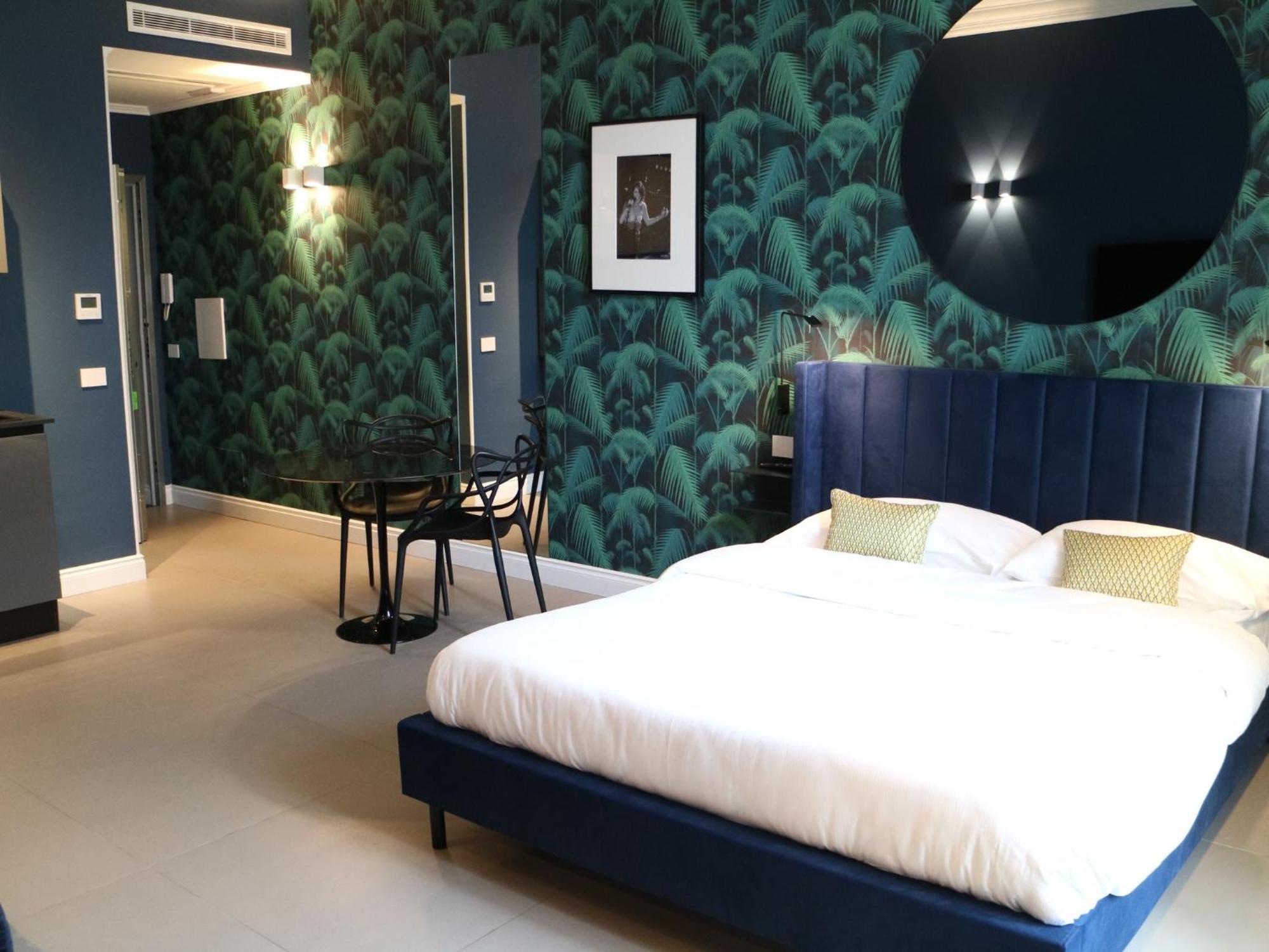 Seven Suites Apartments - Via Matteotti 178 San Remo Buitenkant foto